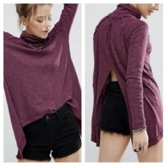 We The Free People Womens Sz S Burgundy Split Back Turtleneck Knit Oversize Top - Picture 1 of 8